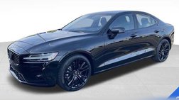 2024 Volvo S60 B5 Plus Black Edition